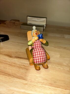 Erzgebirge German Wooden Incense Smoker Oma Grandma Chair Cup Vintage Sticker